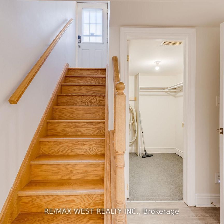 For Lease - 606 Conacher Drive Unit# Lower, Toronto, Ontario - Photo 1