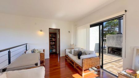 Casa com 4 quartos e 200m² para alugar em Rio Tavares, Florianópolis. - Foto 4