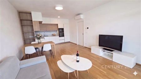 Pronájem bytu 2+kk, 70 m - Fotografie 3