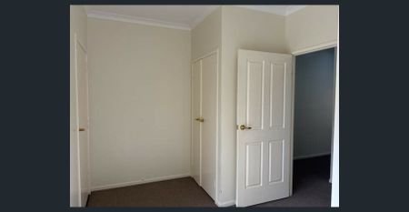 OPEN HOME AT UNIT 113/15 OLD WONDAI RD @ 3:30PM MONDAY 1/12/25. - Photo 3