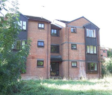 1 bedroom flat to rent - Photo 6