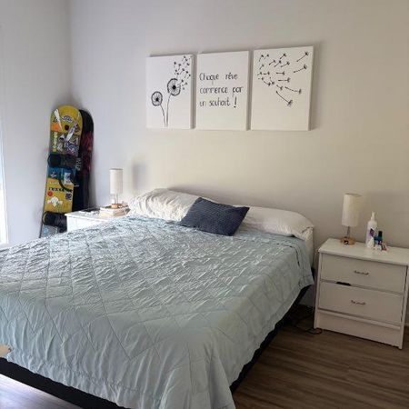 Logement 4 1/2 prêt des services à sainte Thérèse - Photo 3