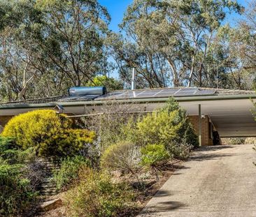 Updated spacious home set in idyllic surroundings - Photo 5