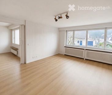 Charmantes Einfamilienhaus mit grossem Garten und Weitsicht - Photo 1