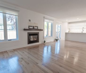 For Lease - 28 Chartwell Avenue, South of Baseline to Knoxdale, Ont... - Photo 6