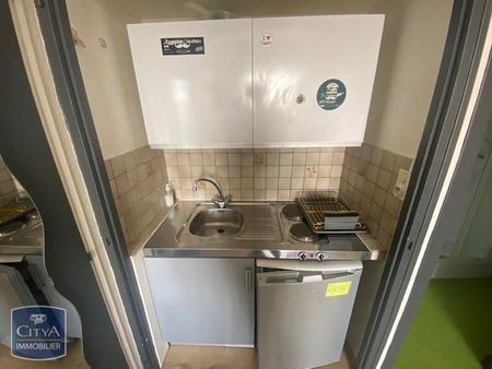 Location Appartement 1 pièce 22m² POITIERS 86000 - Photo 4