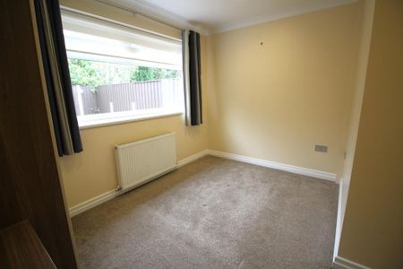 5 bedroom detached house to rent - Photo 5