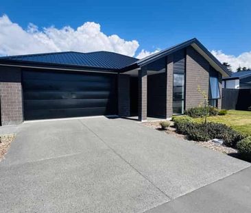 Halswell, 4 bedrooms - Photo 1