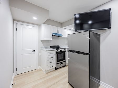 For Lease - 6 Harper Hill Drive Unit# Baseement, Ajax, Ontario - Photo 5