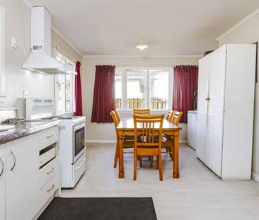 A/10 Frank Hewitt Street, Pukekohe, Auckland - Photo 3