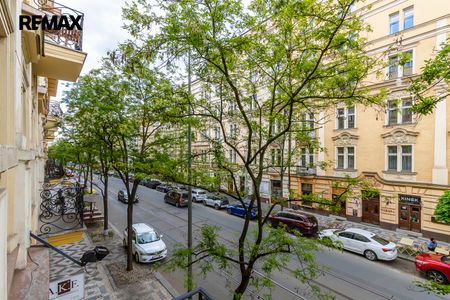 Pronájem bytu 3+1 v osobním vlastnictví 106 m², Praha 2 - Vinohrady - Фото 5