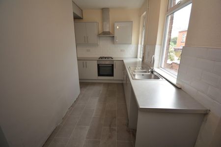 2 bed House - Terraced for Rent - Photo 3