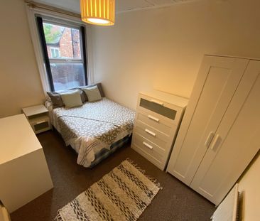 5 Bed Terraced House, Cawdor Road, M14 - Photo 4