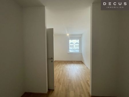 ZENTRAL WOHNEN | 3 ZIMMER | REICHLICH PLATZ | AB SOFORT VERFÜGBAR | KARMELITERHOF - Photo 4