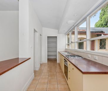 4 Palermo Street, South Yarra. - Photo 1