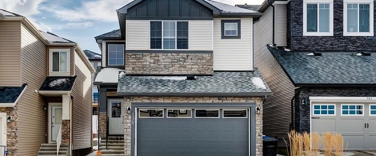 4 Bedroom + den house in a kid friendly community | 138 Nolanhurst Rise NW, Calgary - Photo 1