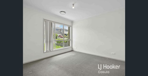 Large Family Home - Photo 1