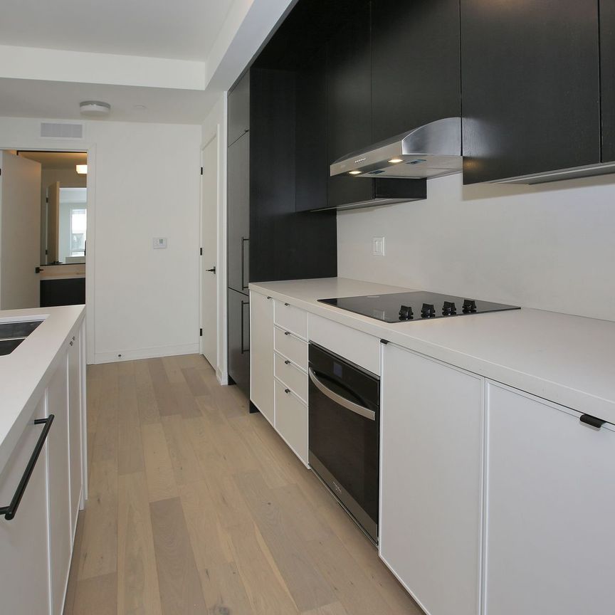 For Lease - 11 Walder Lane Unit# J301, Richmond Hill, Ontario - Photo 1