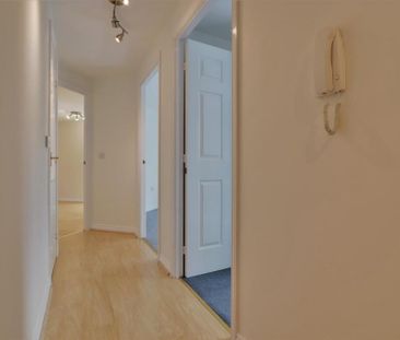 2 bedroom flat to rent - Photo 6
