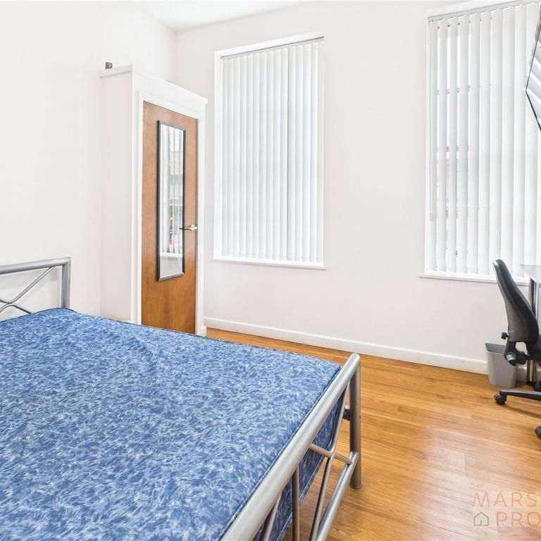 4 bedroom apartment to rent - Photo 1