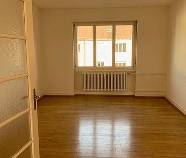 Rent a 4 rooms apartment in Basel - Foto 2