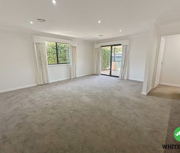 48B Kalgoorlie Crescent, Fisher ACT 2611 - Townhouse For Rent | Domain - Photo 2