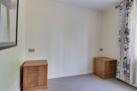 3 bed detached house to rent in Watkin Road, Leicester, LE2 - Photo 3