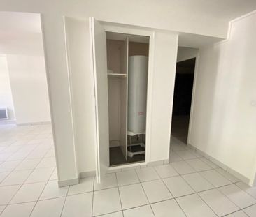 Location Appartement 2 Pièces 54 m² - Photo 1