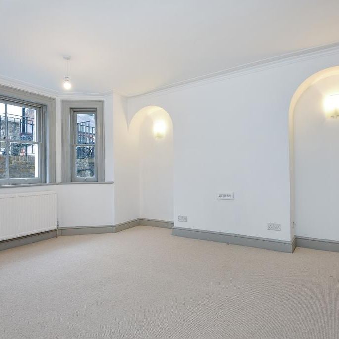 2 bedroom duplex to rent - Photo 1