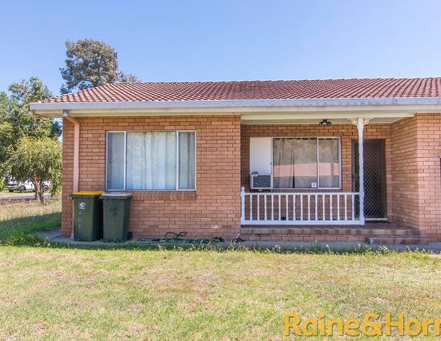 1/19 Mackay Drive, Dubbo, NSW 2830 - Photo 1