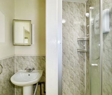 Fore Street, TIVERTON - Photo 5