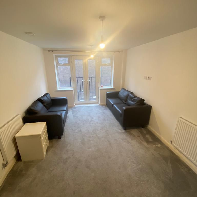 2 bedroom house to rent - Photo 1