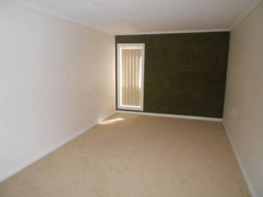 Convenient Location! - Photo 1