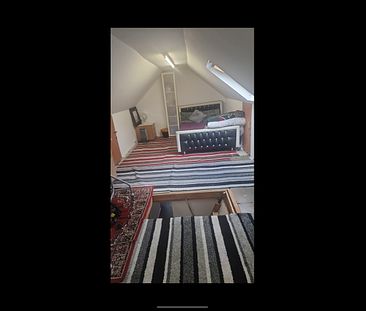 Room in a Shared House, Manchester, M8 - Photo 1