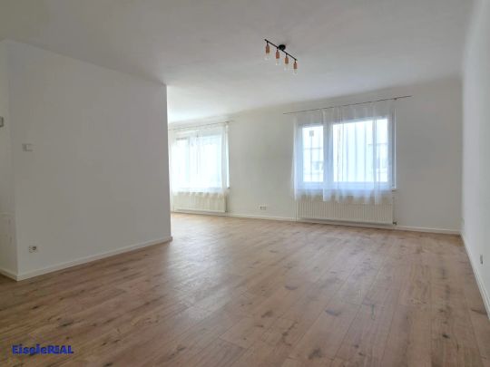 SINGLE-Loft in absoluter Innenhof-RUHELAGE!! - Photo 1