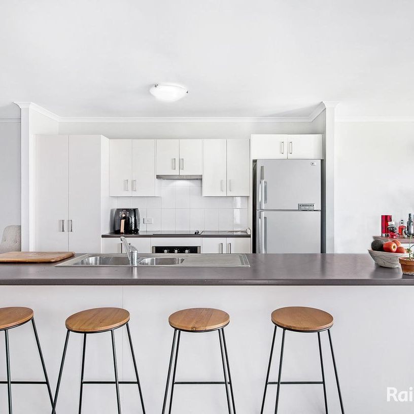 Modern Comfort in a Peaceful Worrigee Location - Photo 1