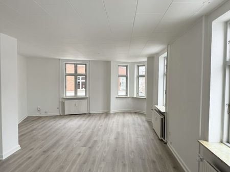 Stor 2 værelses lejlighed i Vejle udlejes! - Foto 4