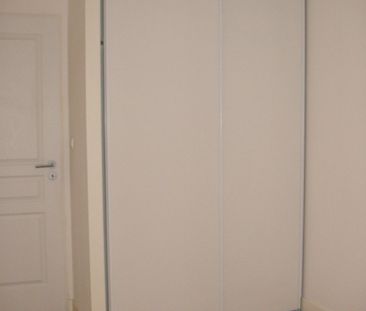 Location Appartement 2 pièces 41m² BORDEAUX 33000 - Photo 4