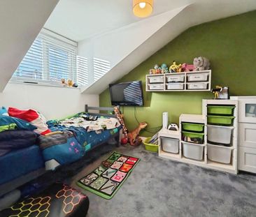 4 bedroom House To Let - Photo 6