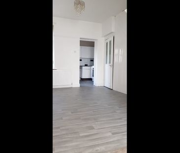 2 Bed Terraced House, Larch Road, CH42 - Photo 3