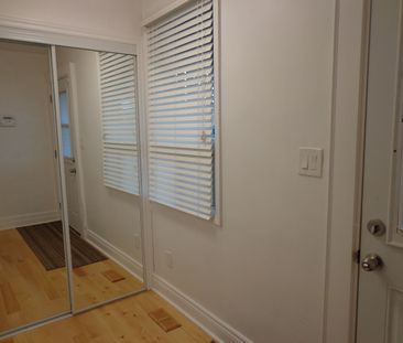 For Lease - 212 Mcanulty Boulevard, Hamilton, Ontario - Photo 3