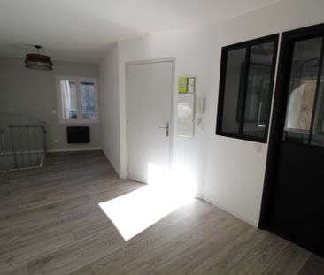 Location Appartement 2 pièces 27m² ROQUEVAIRE 13360 - Photo 6