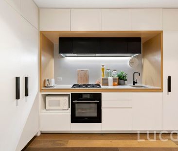 Aqui living – unfurnished 1-bedroom with stunning water & sunset views - Photo 5