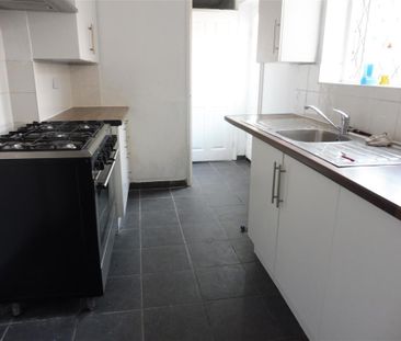 2 bedroom house to rent - Photo 4