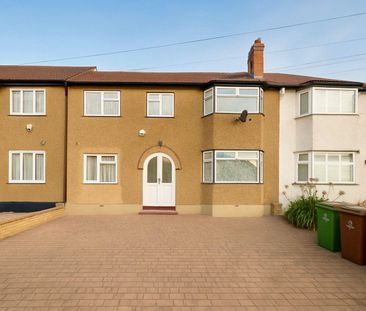 4 bedroom House To Let Total Size: 1238 SQ FT - Photo 5