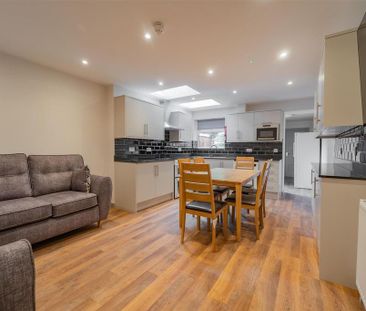 6 bedroom house to rent - Photo 1