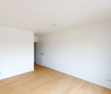 4-Zimmer-Wohnung mit moderner Einbauküche und Balkon - Photo 2