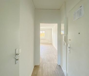 +++ bezahlbare 3-Zimmer-Wohnung mit Blick auf den Stadtpark +++ - Foto 1