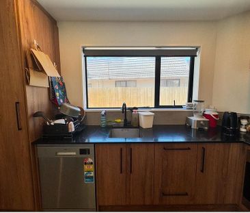 Modern 2-Bedroom Townhouse for Rent – Exceptional - Photo 6