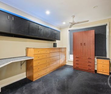 Prime Location & Endless Outdoor Features! - Photo 5